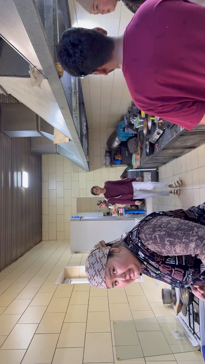 001 56f87ee7 68b2 4708 a303 1f8539768f8b 1 105 c